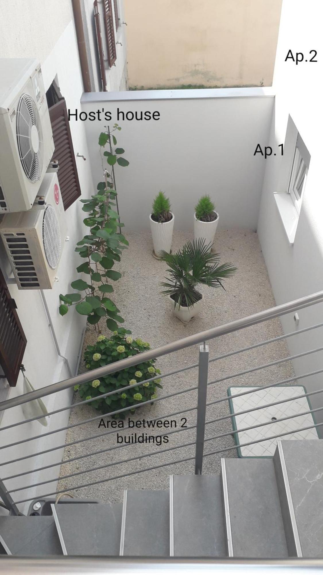 Ondina Apartments Pula Bagian luar foto