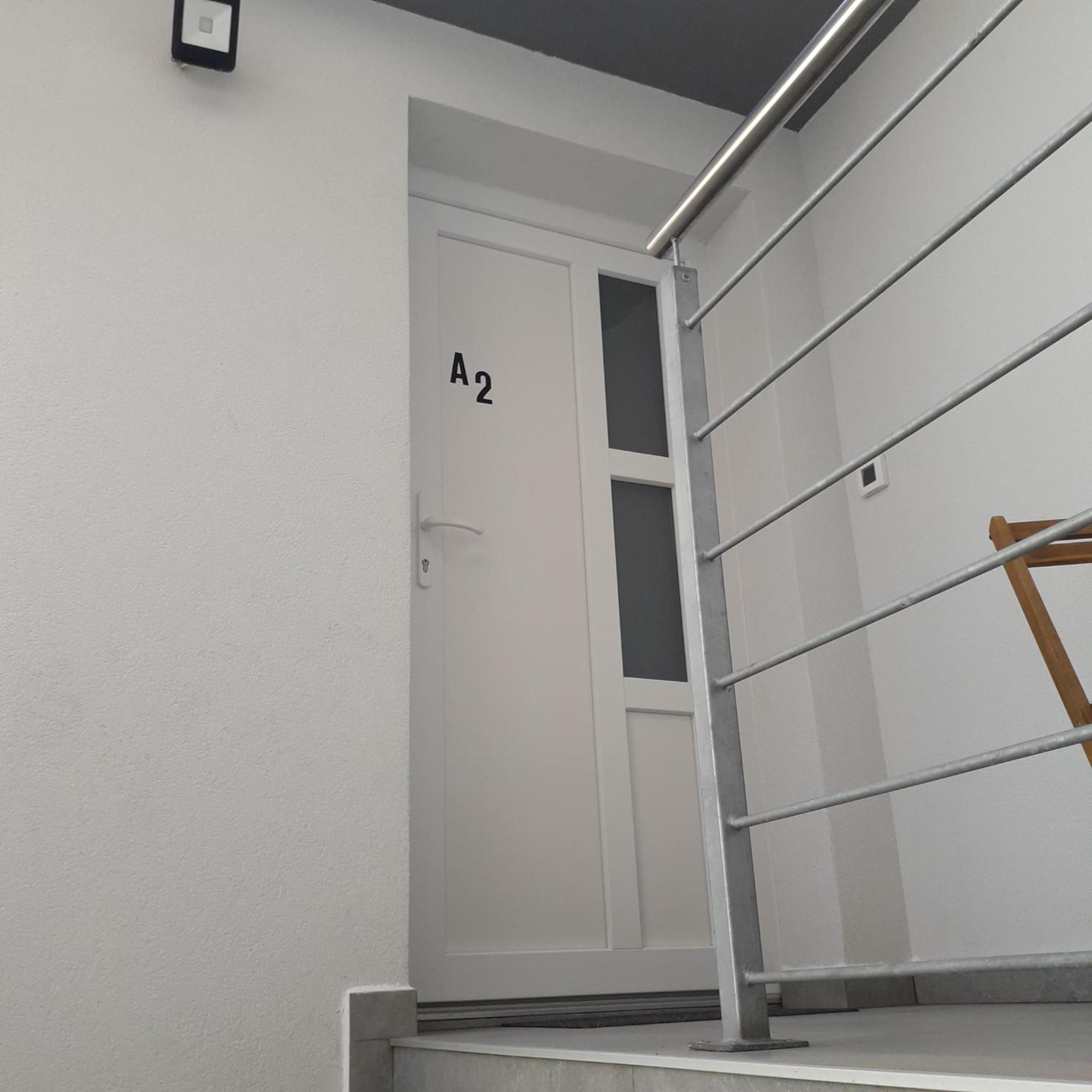 Ondina Apartments Pula Bagian luar foto